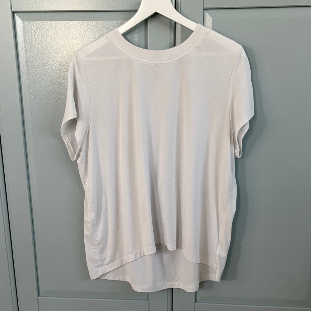 Athleta Soft White Short Sleeve Tee